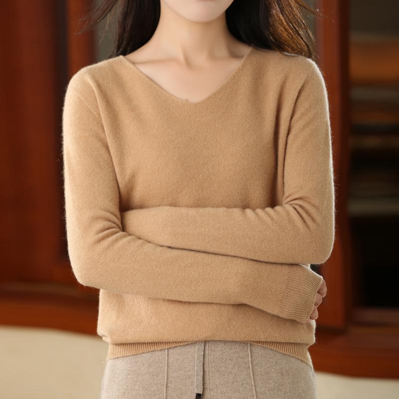 Women's V-Neck Seamless Wool Sweater - Loose, 100% Cashmere Knit for Autumn/Winter
