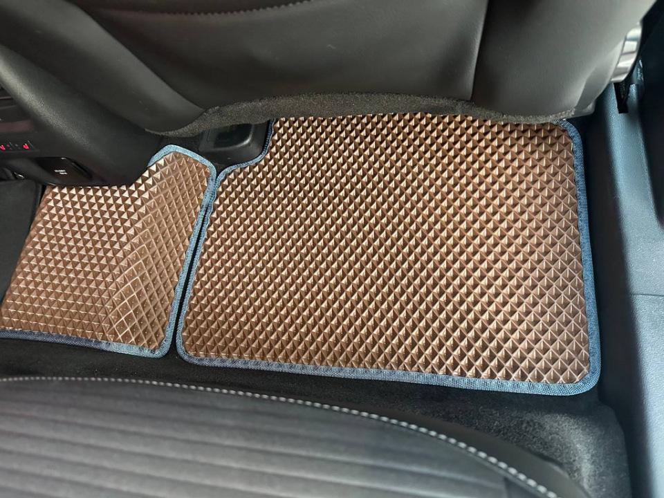 EVA Mats (Hybrid, Brown) for Ford Kuga/Escape 2019-rr