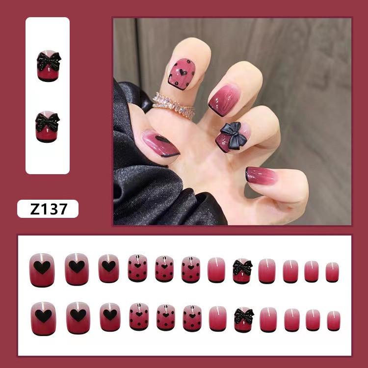 

Student-Friendly Removable Wearable Nail Patches - Short Black Edge with French Bow Design False Nails Z137 BlackBerry Sweetheart [Glue Version]