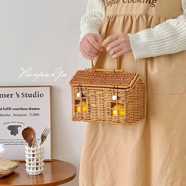 Picnics Basket Handled Woven Rattan Portable Designs for Outdoor Gatherings Home Storage Creative House Shape Baskets