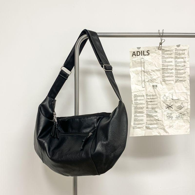 

Retro Soft PU Large Capacity Tote & Crossbody Bag - Versatile Shoulder, Gym, or Casual Use