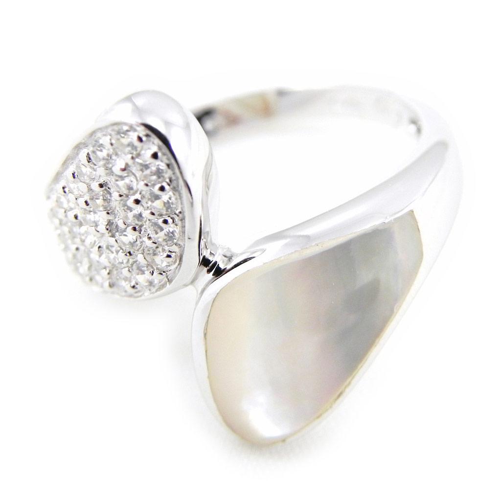 

Серебристо-белое серебряное кольцо Ева - 15 мм