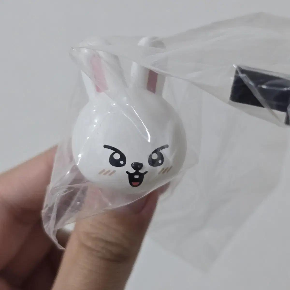 

Straykids Straykids Заклепка Линоу Товары Skzoo Япония Гача Кольцо Skzoo