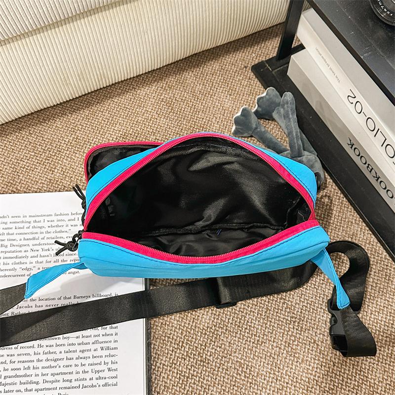 Color-Block Chest Bag for Men & Women – Trendy Multi-Pocket Waist Pack with Adjustable Strap – Perfect for Streetwear, Travel & Daily Use