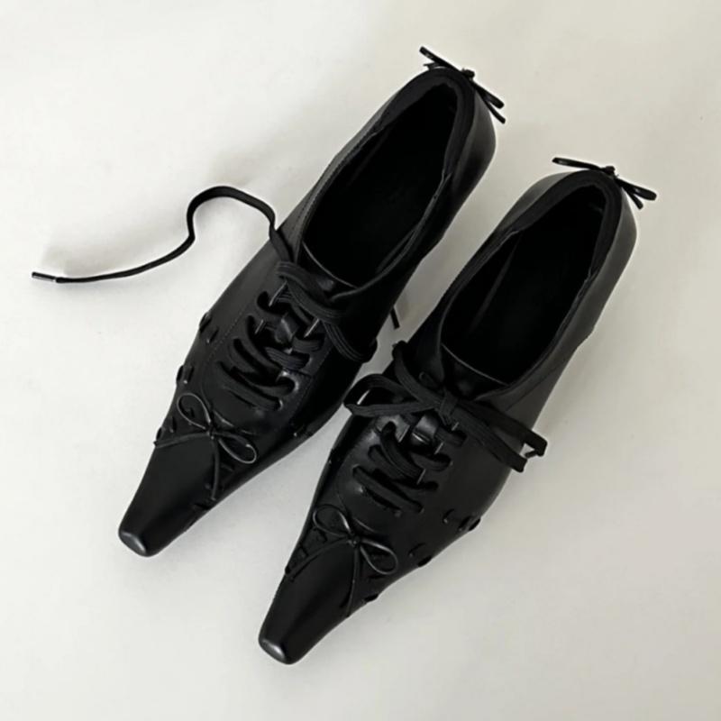 Fashion Retro Square Toe Lace Up Leather Pumps 2025 New Spring Temperament Niche Women Mid Heel Shoes Versatile Soft Women Shoes