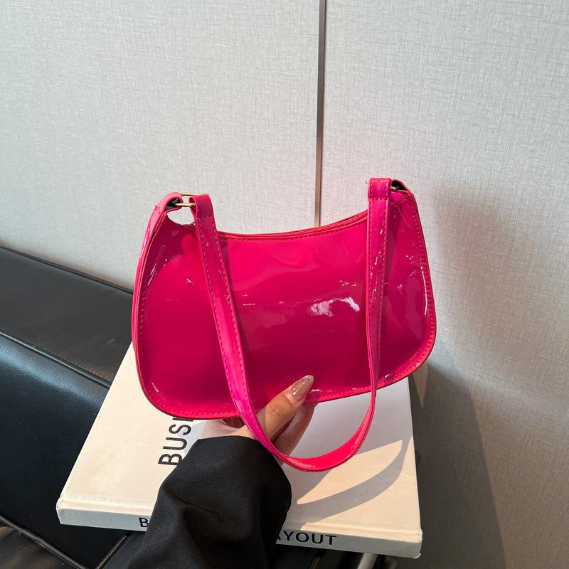 Summer New Popular Fashion Shoulder Armpit Bag Versatile Solid Color Gentle Handbag