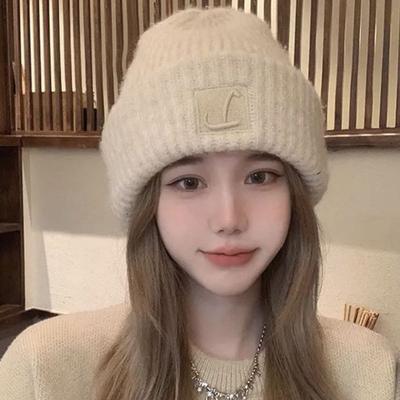 Keep Warm In Autumn and Winter, Thicken Ear Protectors, Large Head Circumference, Versatile Face, Small Pile of Hat Women