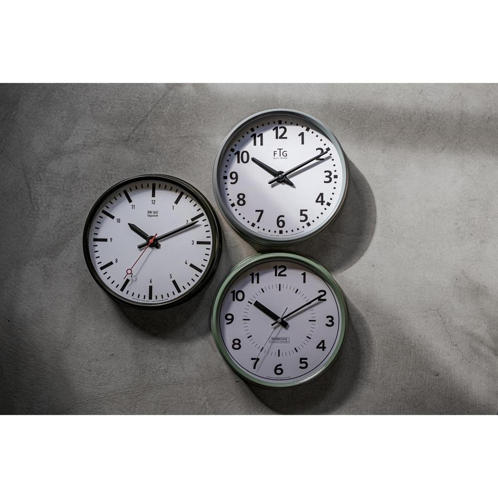 El Commune Wall Clock TRAFFIC SERIES DIN AMP-C062