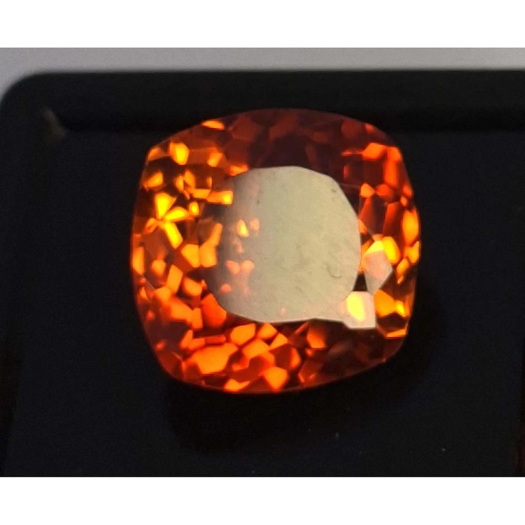 Cushion Cut Natural Padparadscha Sapphire 10-12 Ct Beautiful Certified Gemstone