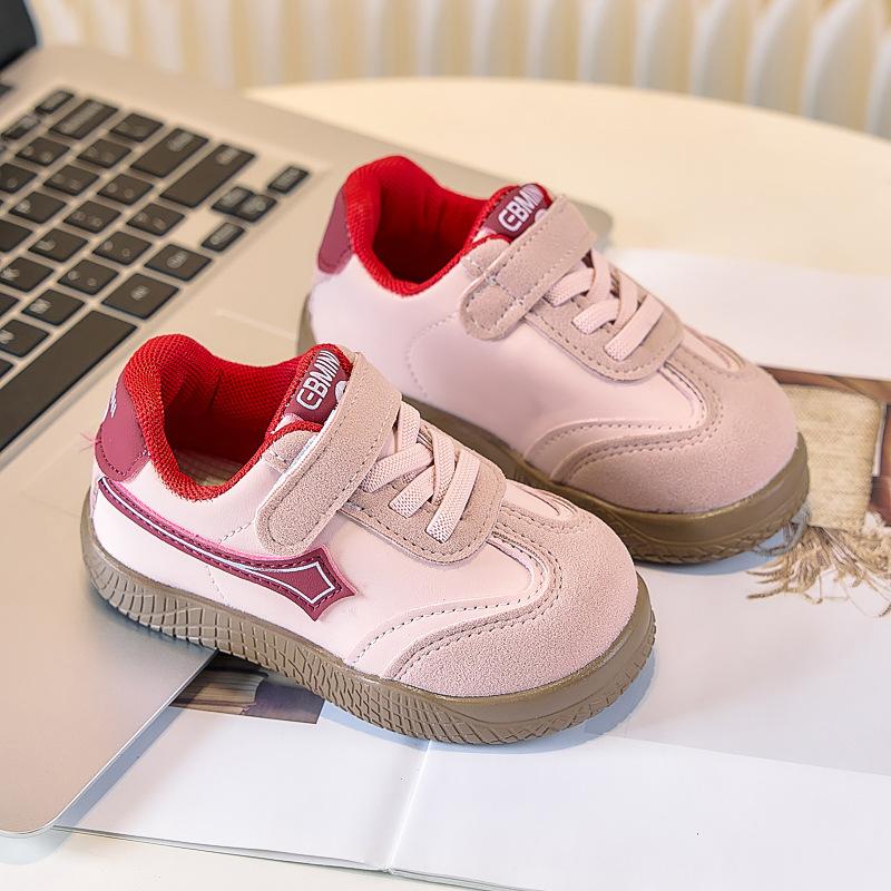 Children's moral training shoes 2025 spring and autumn boys' sports shoes casual board shoes girls' little white shoes soft-soled baby Forrest Gu