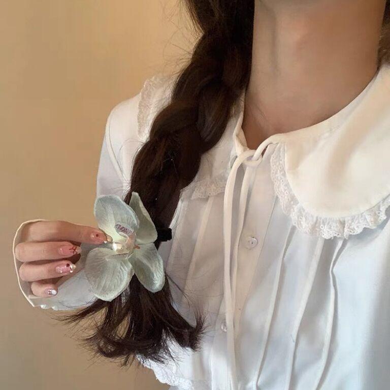 In This World, Wearing A Flower Bow, Orchid Flower Edge Clip, Female Atmosphere, Take A Photo, Bangs Clip, Seaside Vacation Headgear