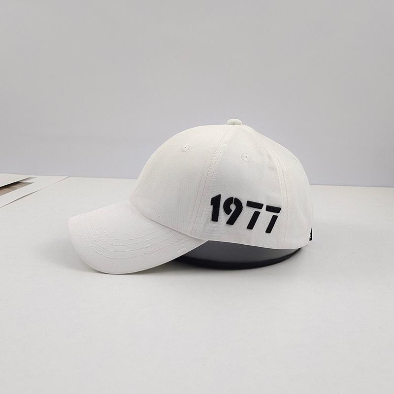 1977 Cotone Vintage Cappellino da Baseball Classico Uomo Donna Regolabile Cappello Unisex Sport Outdoor Cappellini Snapback Visiera Cappelli da Sole Gorras