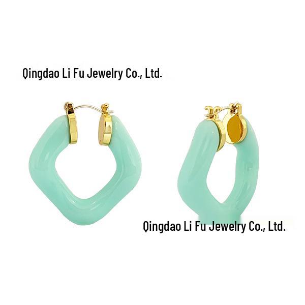 Lisa Style 2021 Trendy Geometric Round Earrings: Light Luxury Design