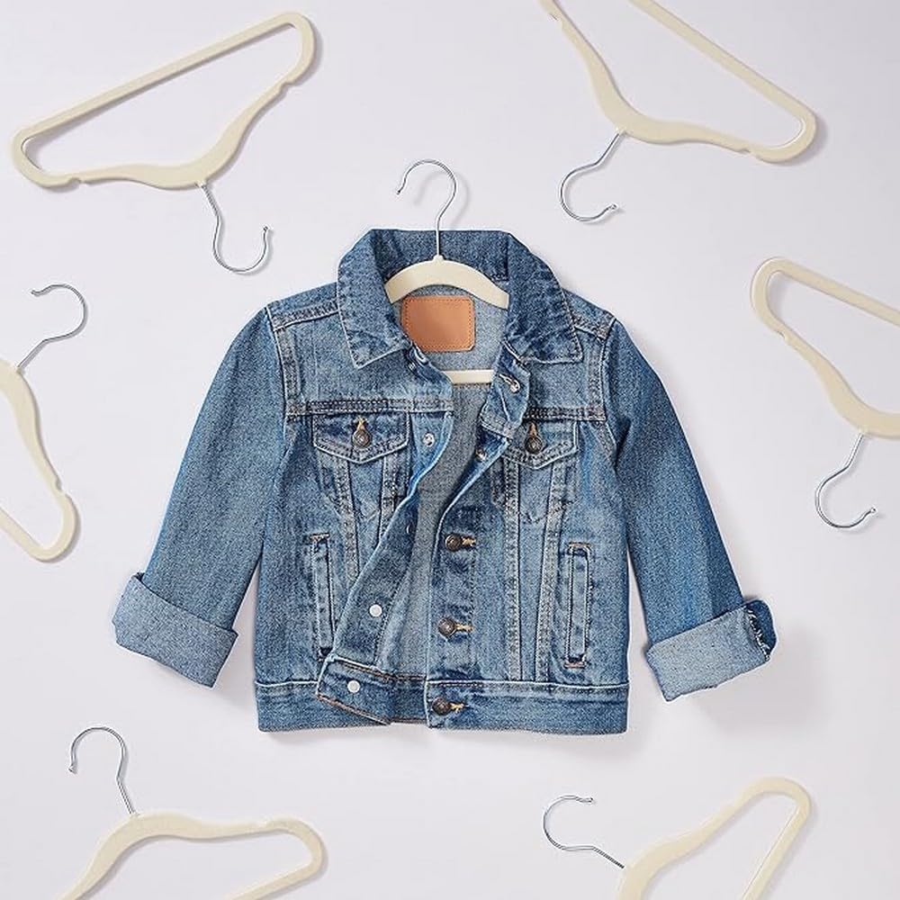 Amazon Basics 30-Pack Children's Clothes Hangers, Anti-Slip, Beige