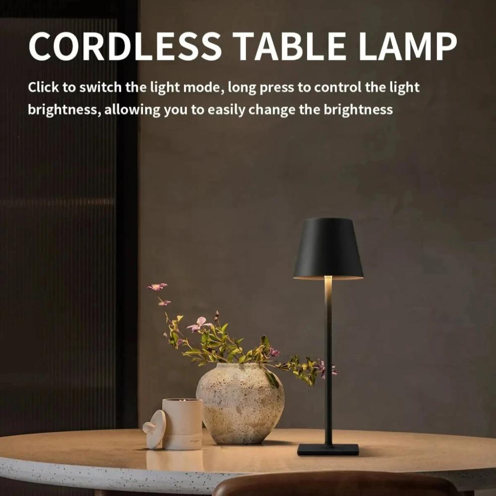 Minimalist Usb Rechargeable Table Lamp Ambiance Wireless Touch Lamps LED Desk Lamp Bedroom