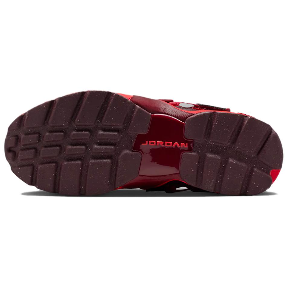 Air Jordan Jordan Trunner LX Chile Red Dámské tenisky Reflexní-Stříbrná Sierra-Červená Týmová-Červená HQ2164-601