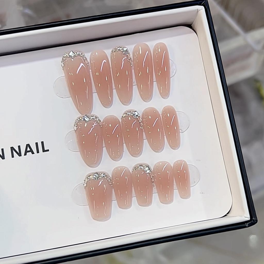 Pure Handmade Phototherapy Nail Art Ice Tea Nude Powder Wear Nail Finished Cat Eye Nail Patches Show Whiteness and Temperament