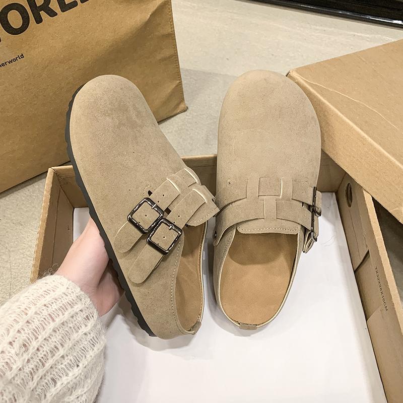 Mode Damskor 2025 Mode Enfärgad Baotou Spänne Tofflor Hot Selling Damers Utomhus Fritid Bekväma Platta Tofflor