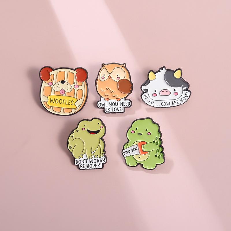 Cartoon Animal Trendy Brooch With Fun Dinosaur Frog Owl Designs Offering Stylish Decoration And Multifunctional Use