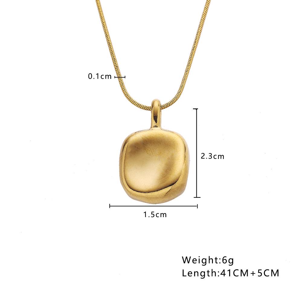 European INS Clavicle Chain: Irregular Heart Diamond Pendant Necklace in Titanium Steel