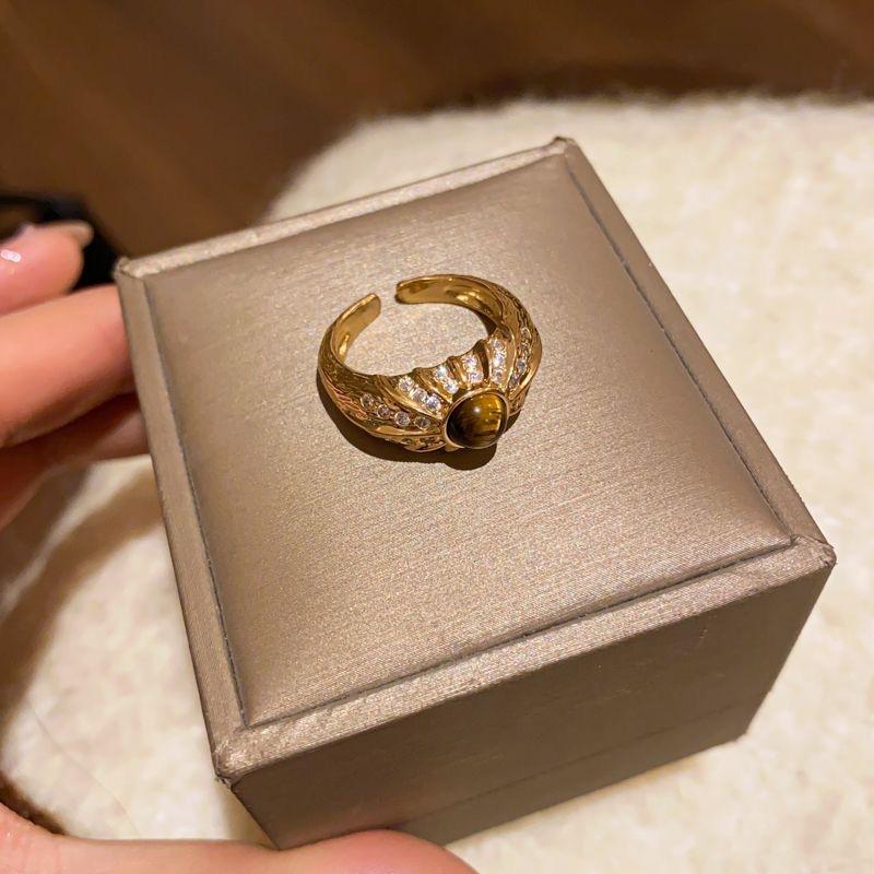 Brushed Antique Exaggerated Fashion Maillard Color Ring with Versatile Temperament, Personalized and Versatile Trendy Ring
