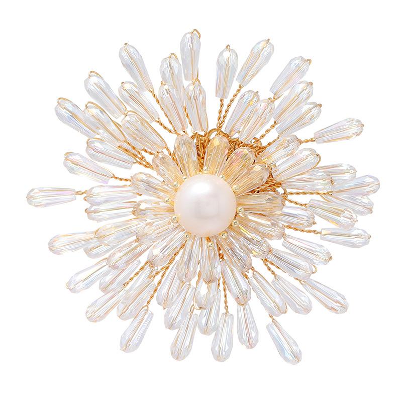 Premium Handgefertigte Kristall Schneeflocken Brosche Natürliche Süßwasserperle High-End Weiblichkeit Elegante Brosche Luxus Anstecknadel