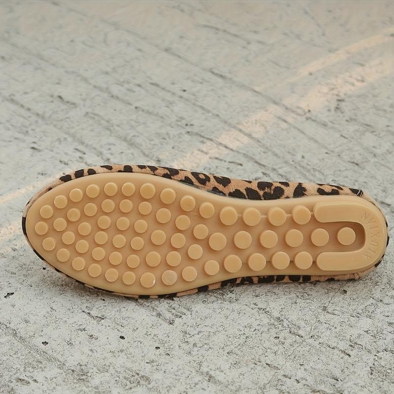Women's Leopard Print Slip-On Flats - Lightweight Fabric Upper Durable PU Sole Round Toe Comfort for All-Season Casual Wear Animal Print Fashion Shoes
