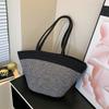 Striped One-shoulder Straw Woven Bag Summer New Large-capacity Casual and Versatile Contrasting Seaside Beach Bag