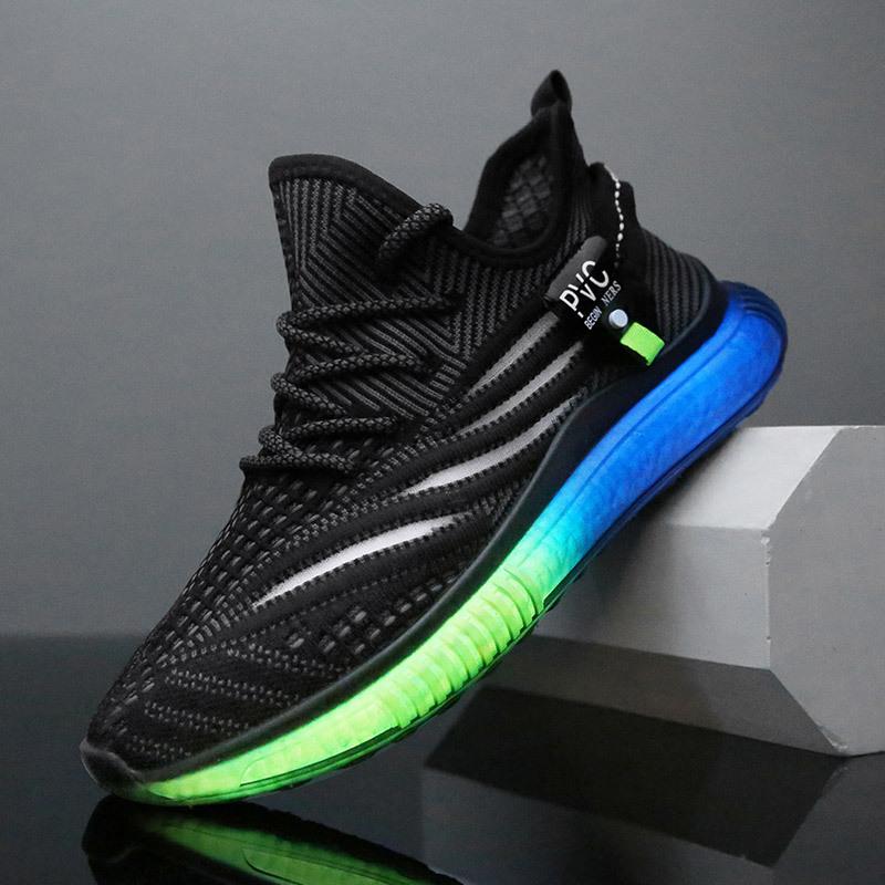 Frühling und Sommer fliegengewebte atmungsaktive dünne Kokosschuhe modische neue Popcorn-Sohle leuchtende Lauf-Sportschuhe für Herren