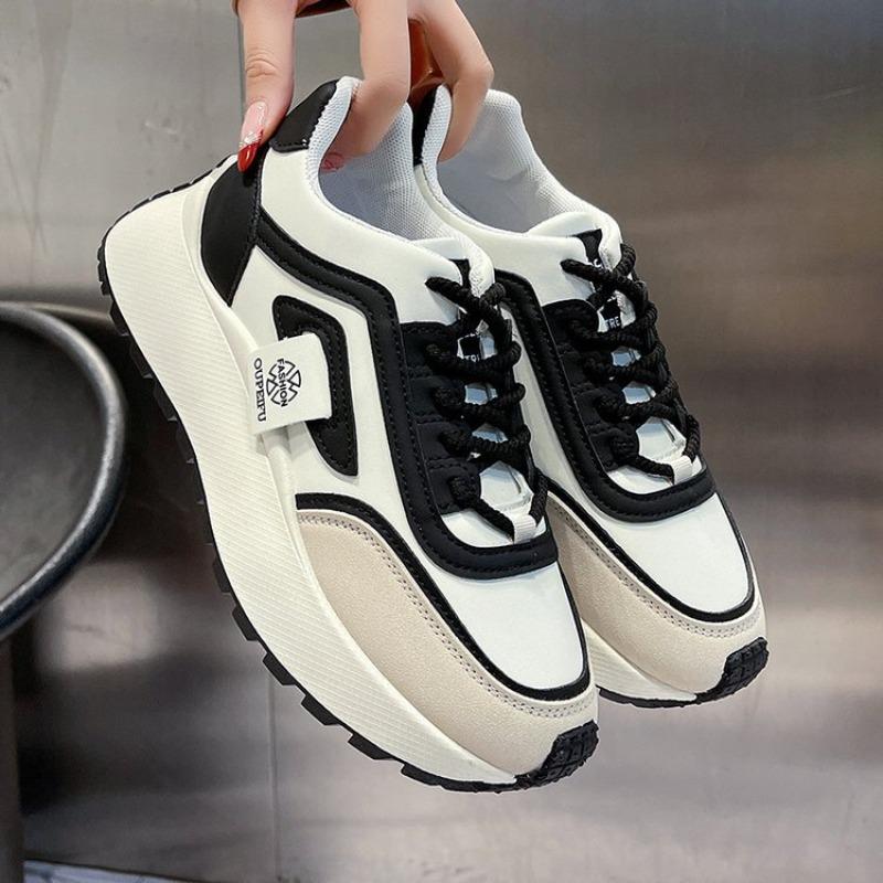 Taizhou platform running women's shoes street shooting fashion lace-up casual shoes campus style versatile color matching sports shoes women