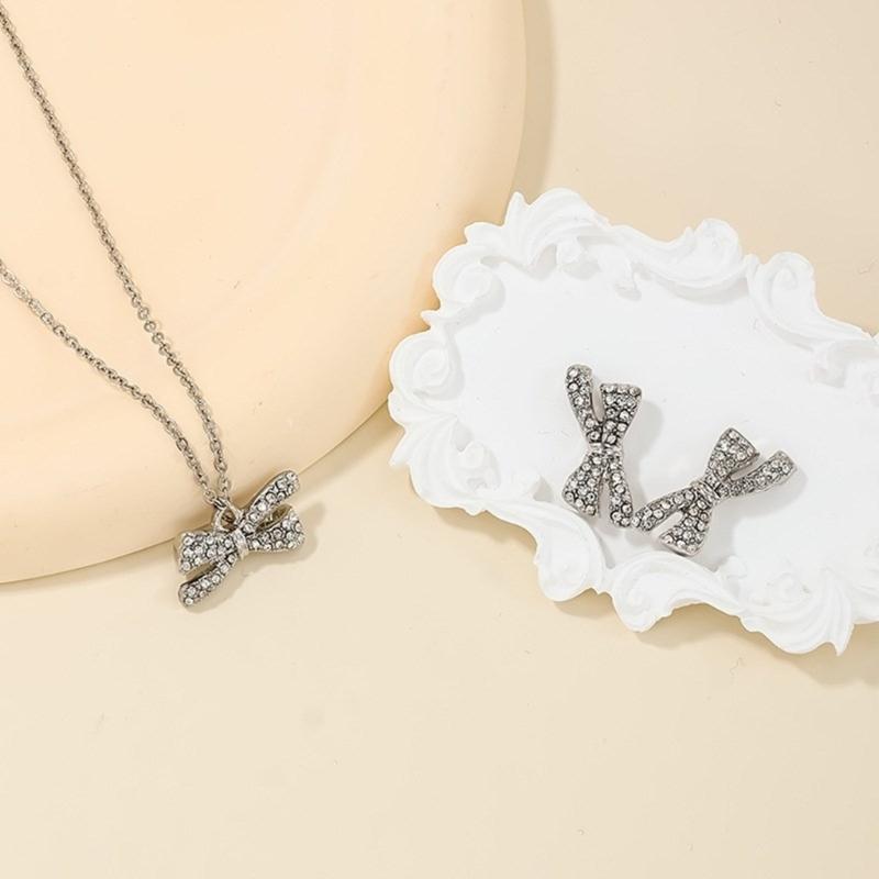 Delicate Bowknot Pendant Necklace and Earrings Combo Graceful Women's Neckchain and Ear Studs Jewelry Set Collection