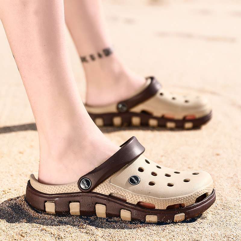 Summer new hole shoes couple casual trend fashion non-slip soft-soled beach sandals men's outdoor wear seaside