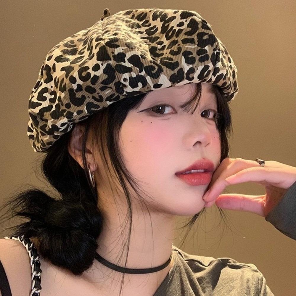 Classic Octagonal Cap Y2K Painter Hat Casual Leopard Print Beret  Women