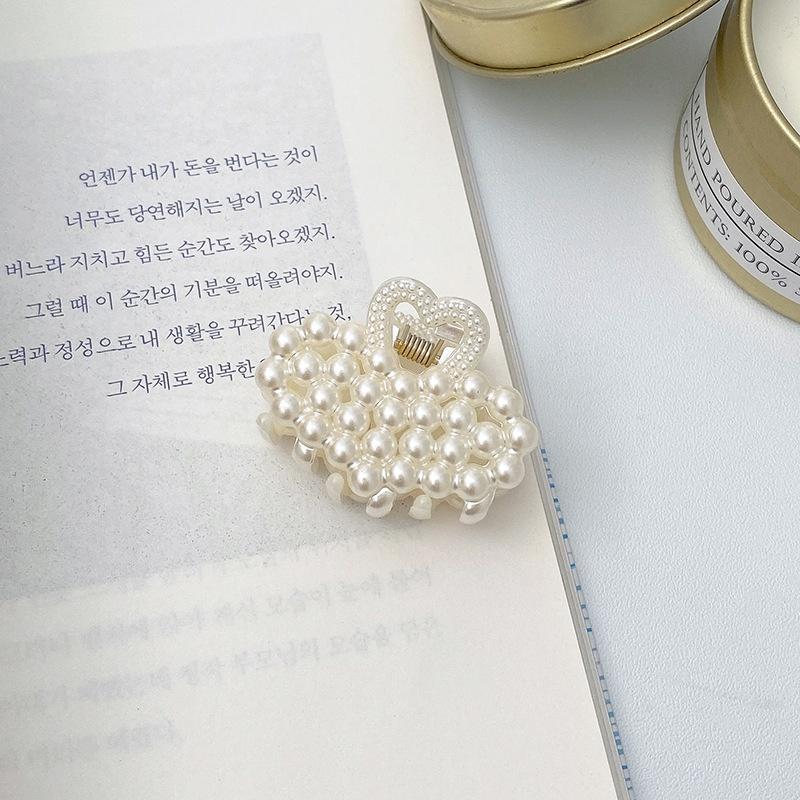 New Fashion Hollow Pearl Hair Claw Clips Simple Non Slip Mini Geometric Bangs Barrettes Hair Jaws for Women Girls Daily