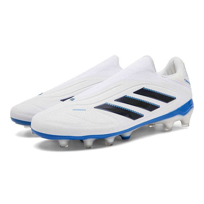 Nuove scarpe da calcio alla moda uomo e donna tacchetti lunghi giovanili antiscivolo senza lacci