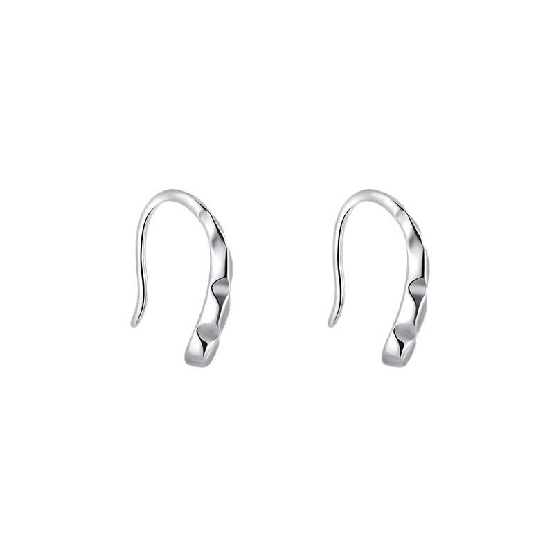 New Minimalist Diamond-shaped Cut Drop Earrings for Women, High-end Style Earrings with Small Geometric Design.