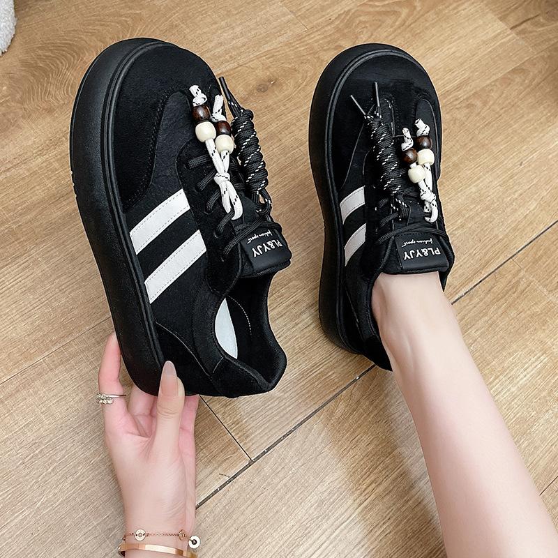 

Sneakers children s new bread big head shoes soft soles not tired feet junior high school thick baseplate shoes 40 чёрный