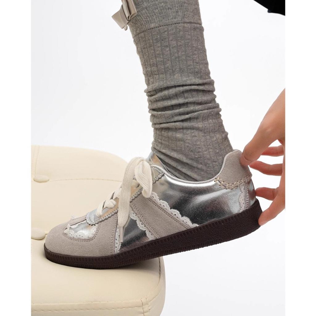 Dexun shoes 2025 new lace edge flat baseplate shoes Forrest Gump shoes women's casual versatile silver ballet white shoes