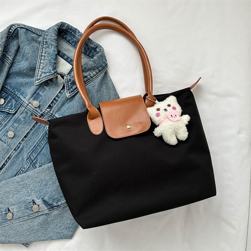 Модная минималистичная сумка через плечо 2023 Осень Новая сумка Женская повседневная сумка-тоут Большая вместимость Женская сумка