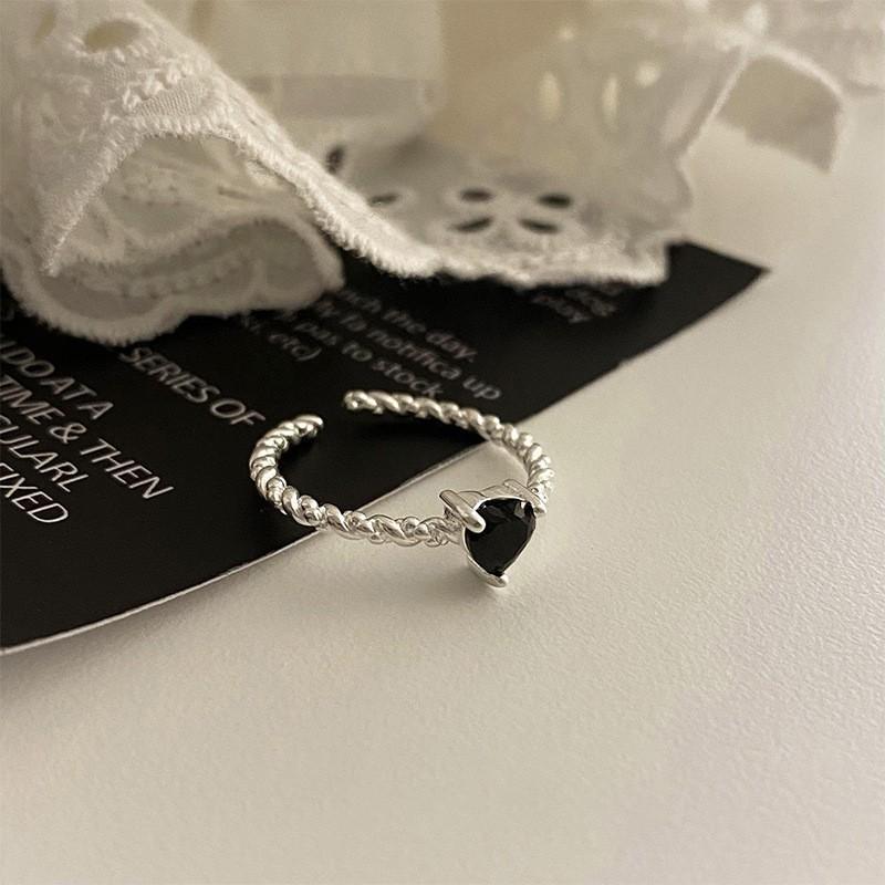 Sterling 925 Chic Silver Ring With Sparkly Zirconia Stones For Unique Womens Accessories