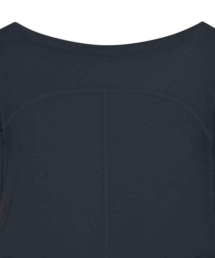 OJOS Curved Cut Layered Tee / Navy