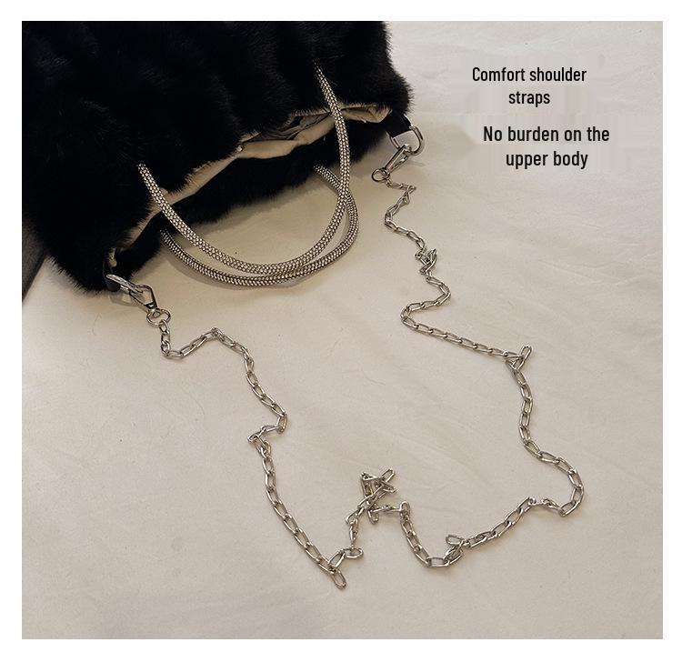2024 Trendy Handheld Plush Cloud Bag: Furry Chain Crossbody for Women, Perfect for Autumn/Winter