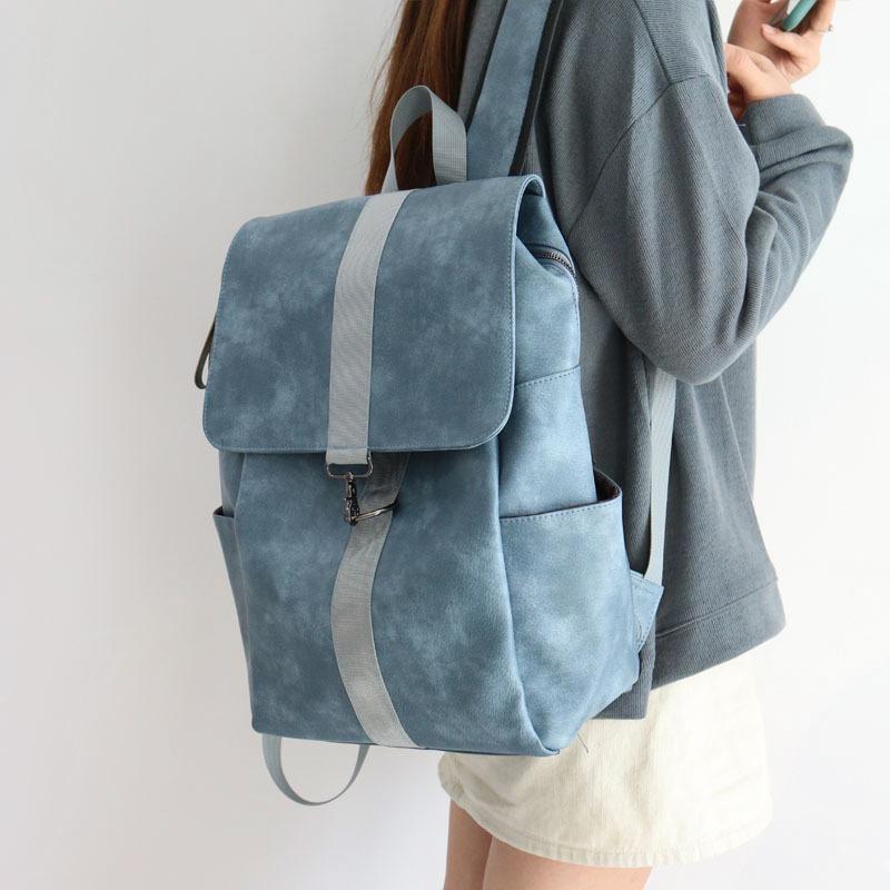 

Trendy Women s Soft Leather Backpack: 2026 College and Travel, Korean & Japanese Style, 16-inch Laptop Capacity
