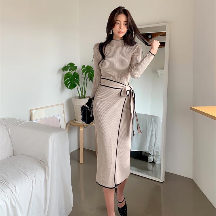 2026 Autumn/Winter Elegant Korean Style Half-High Collar Slim Fit Knit Sweater Dress with Lace-Up Waist for Women