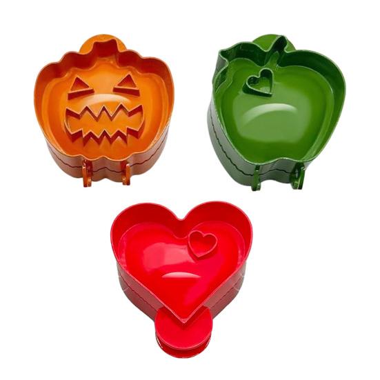 

Yousheng 3Pcs Fall Hand Pie Mold Plastic Cutters Apples Pumpkin Ghost Shapes Cake Mold Food-Grade Baking Tools for Halloween Christmas Treats D