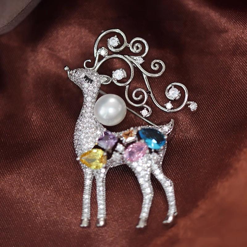 

Изысканная роскошная брошь с милым животным в виде оленя, женская инкрустация блестящим цирконием, одинаковый костюм, классическая рубашка, элегантные украшения для вечеринки, хороший подарок серебряный