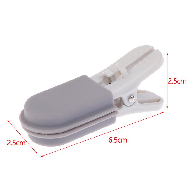 

Большие и маленькие размеры для использования с животными ветеринарный зажим для языка с противоскользящим силиконовым покрытием для ветеринарного датчика SpO2