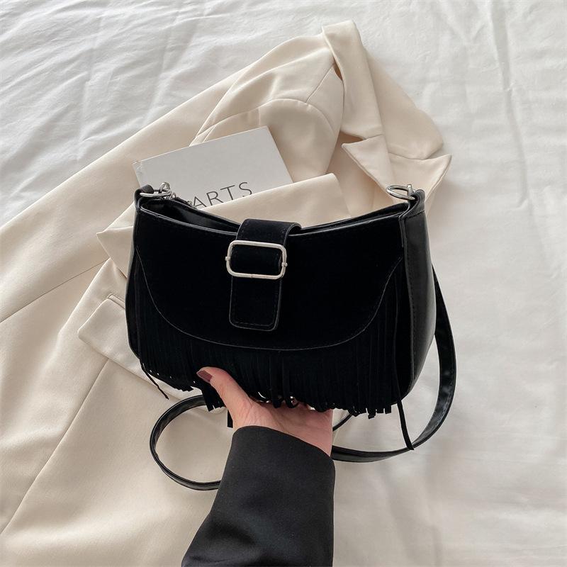 

Vintage Tassel Crossbody Bags For Women S Gift Casual Adjusted Belt Fringe Shoulder Bag For Daily Used/Leisure Vacation 24x14x6cm