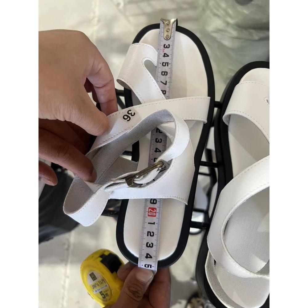 New Summer Women's Plus Size Toe Loop Thick Soled Casual Outdoor Buckle Strap Sandals