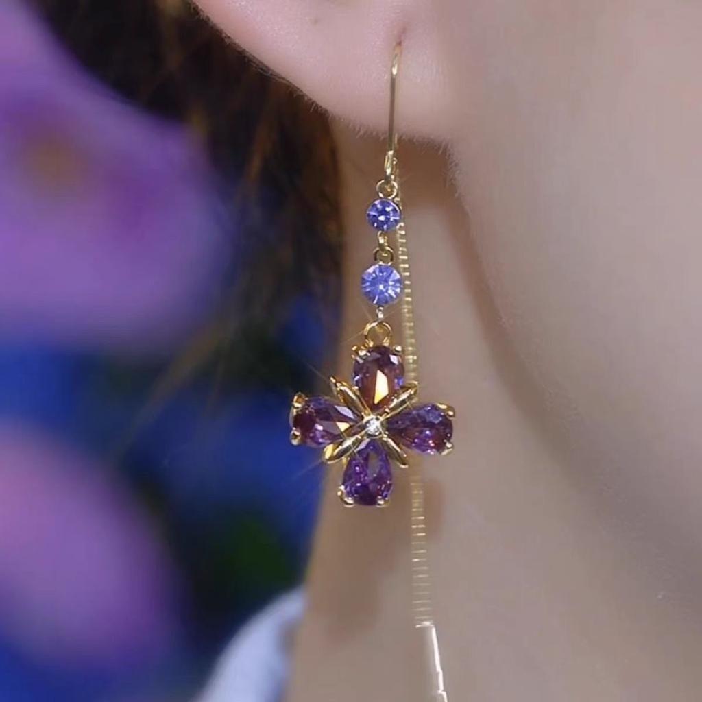 Zirkonové náušnice